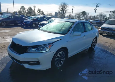 2017 Honda Accord Hybrid Ex-L z USA, uszkodzony, nr VIN JHMCR6F52HC027038